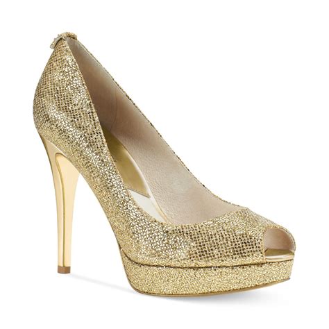 gold michael kors pumps